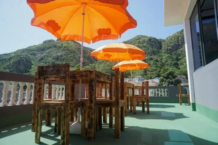 Hotel 3M Tours Vila Nova Sintra
