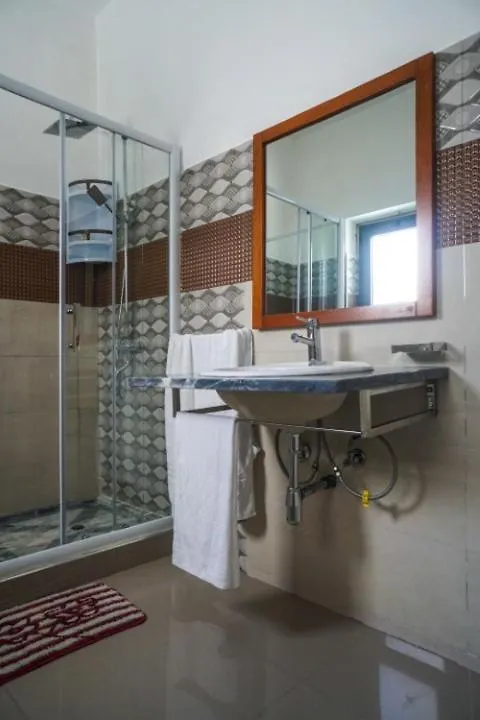 Hotel 3M Tours Vila Nova Sintra 3*,  Cap-Vert