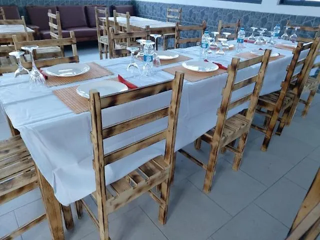 Hotel 3M Tours Vila Nova Sintra